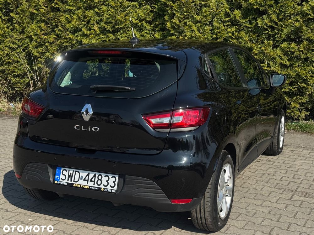 Renault Clio 1.2 16V Life - 8