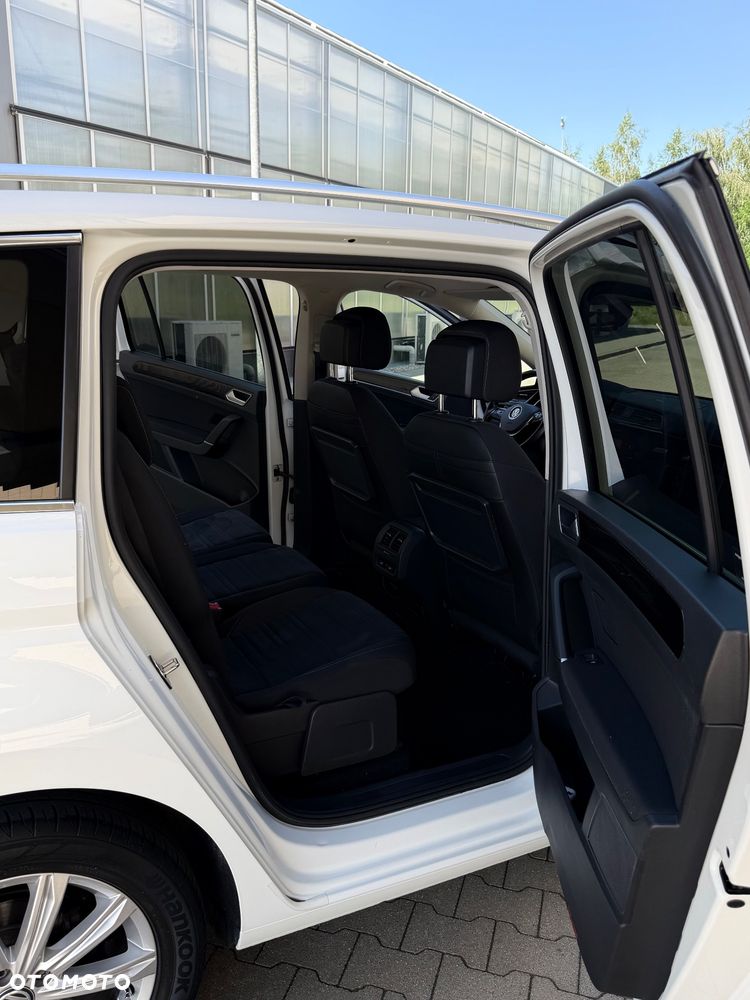 Volkswagen Touran 1.4 TSI BMT Highline - 13