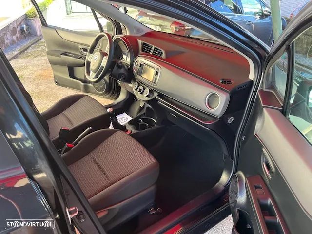 Toyota Yaris 1.0 VVT-i ACtive+AC - 17