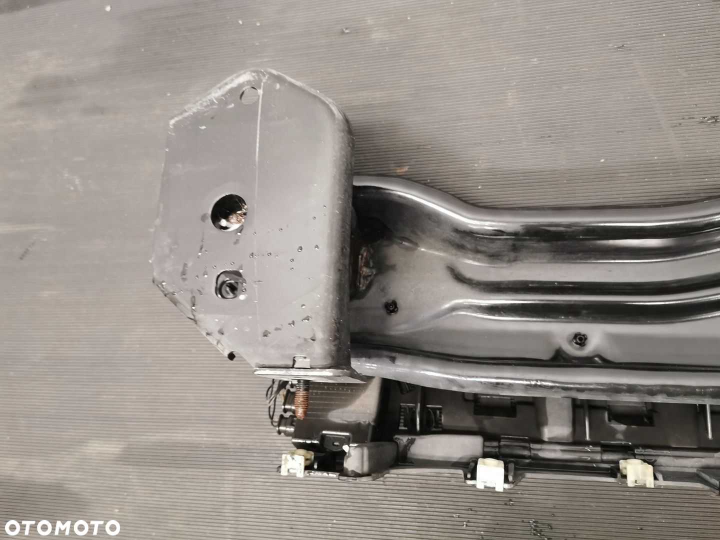 BMW X4 G02 BELKA ZDERZAKA TYLNEGO WZMOCNIENIE SMART OPENER - 9