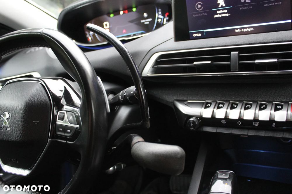 Peugeot 5008 - 40