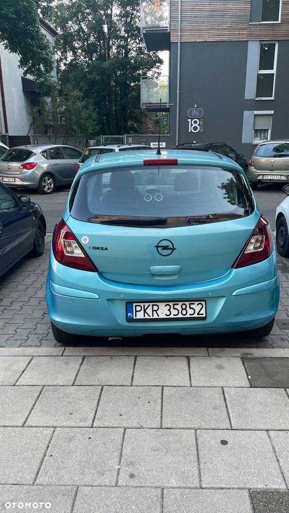 Opel Corsa 1.4 16V Color Edition - 2