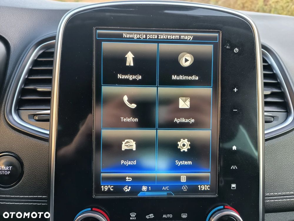 Renault Scenic TCe 140 GPF EDC BOSE EDITION - 27