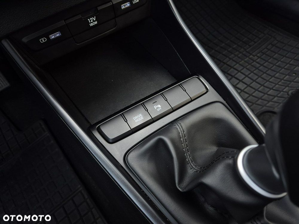 Hyundai i20 1.0 T-GDI Pure - 27