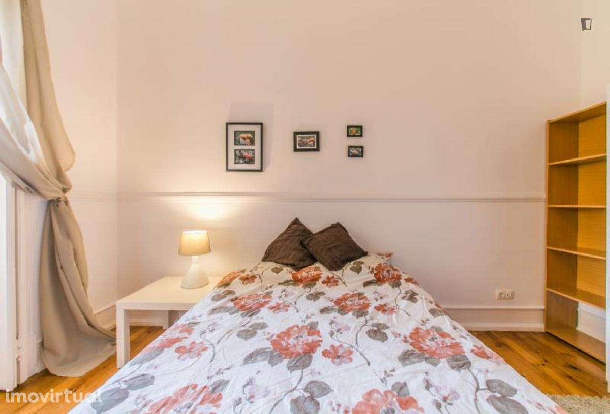 Quarto - localizado em Sete Rios Lisbon - Grande imagem: 2/10