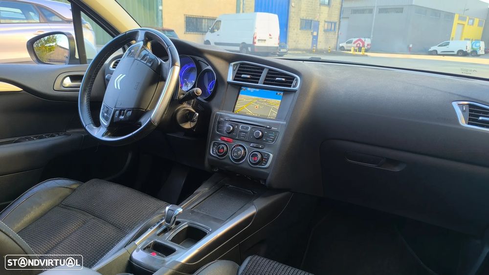 Citroën C4 1.6 e-HDi Exclusive J17 CMP6 - 5