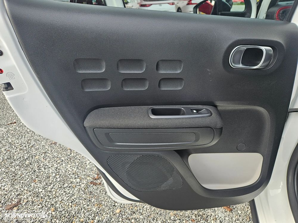 Citroën C3 1.2 PureTech C-Series - 26