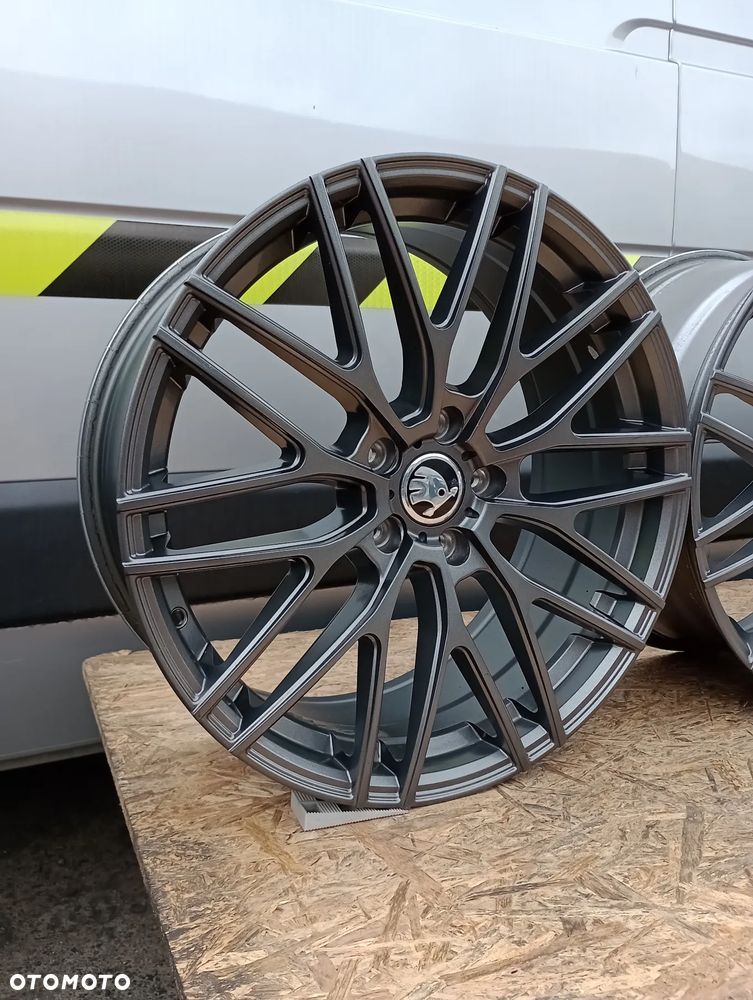 FELGI ALUMINIOWE 5x112 R19 8J ET45 57,1 SKODA ELROQ ENYAQ iV KAROQ KODIAQ OCTAVIA SUPERB YETI - 1