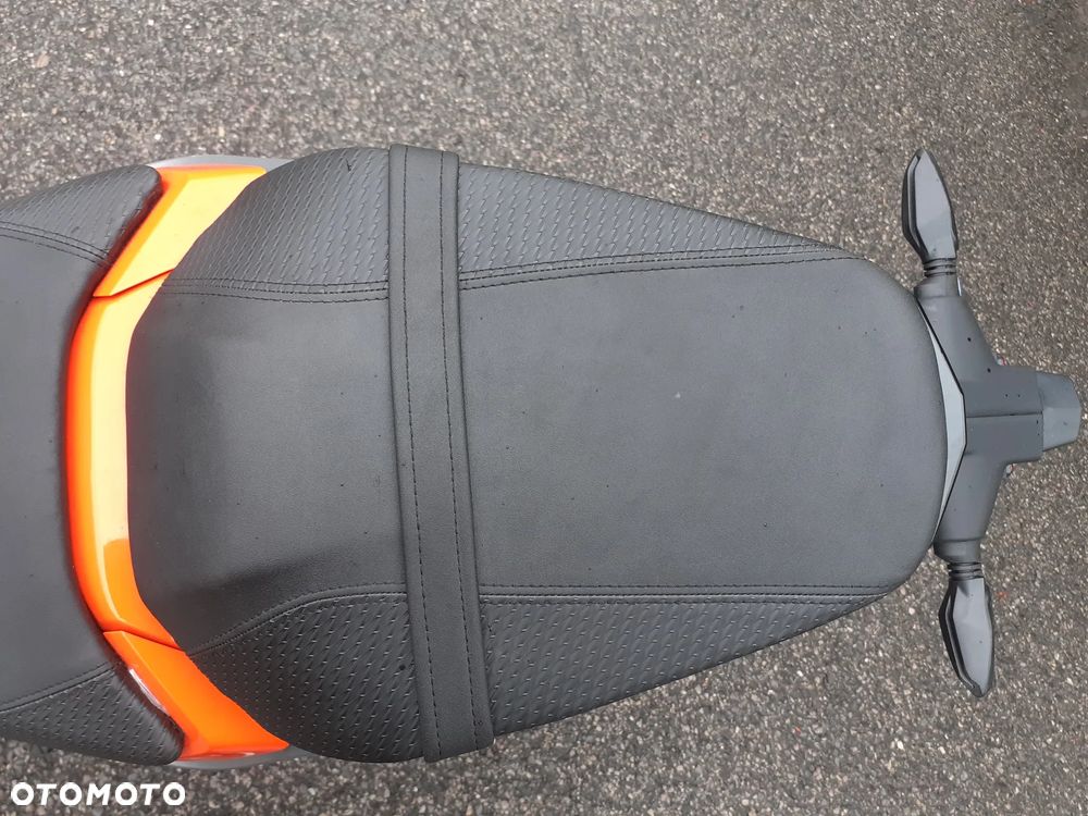 KTM Duke 390 - 16