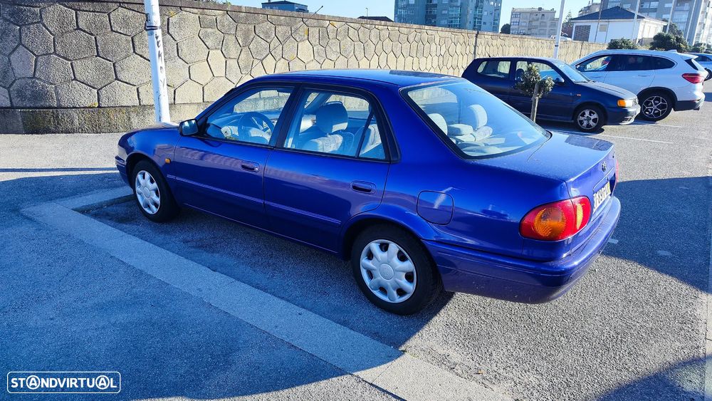 Toyota Corolla Sedan 1.3 Terra - 2