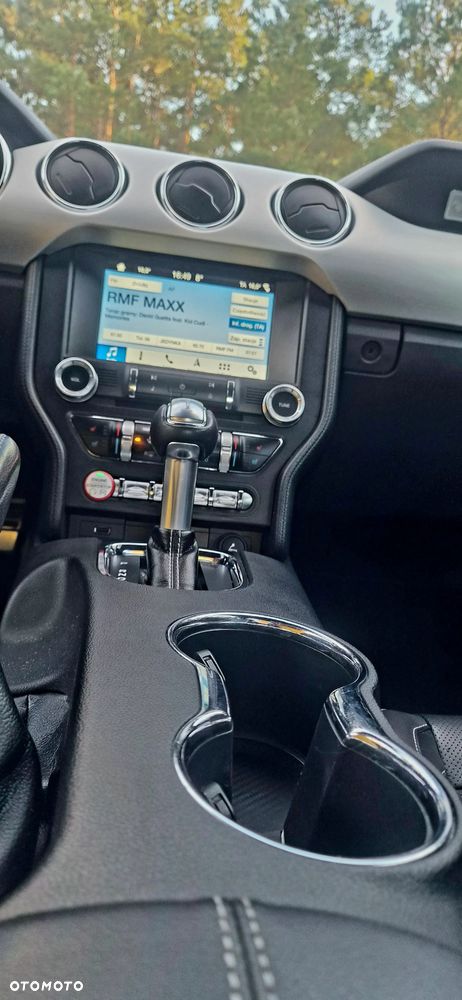 Ford Mustang 5.0 V8 GT - 31