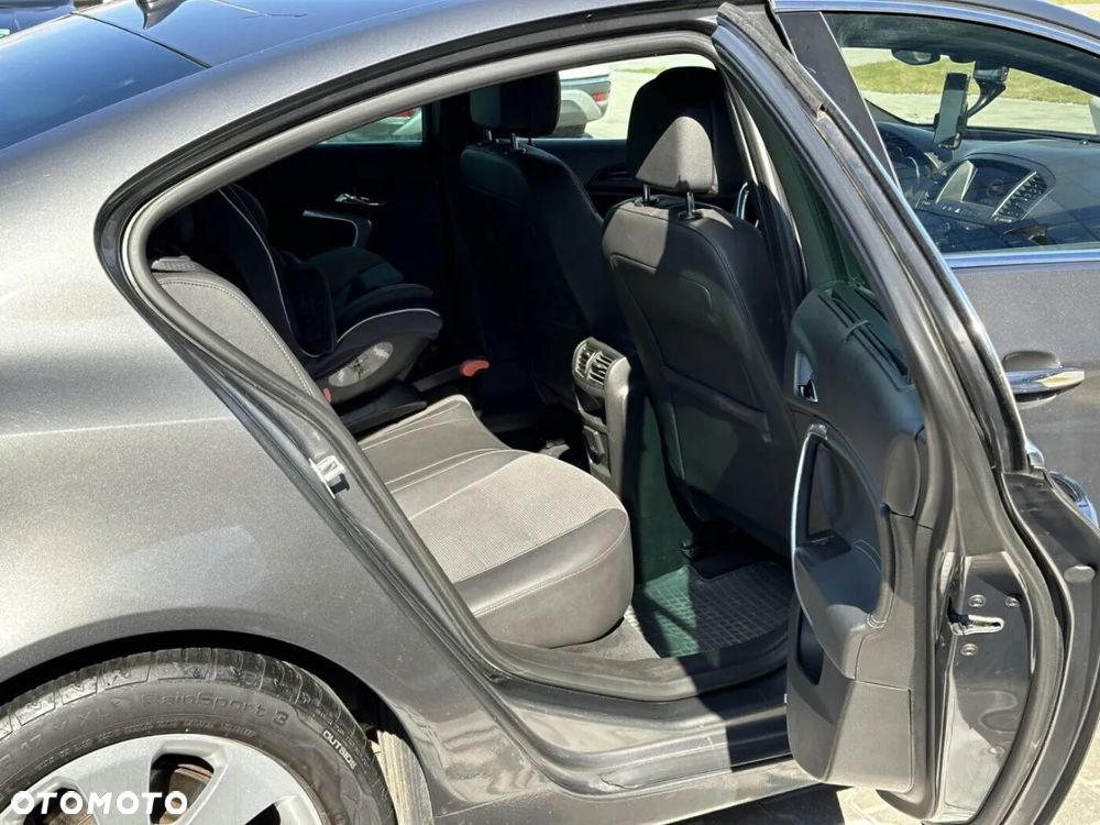 Opel Insignia 2.0 CDTI Edition - 9