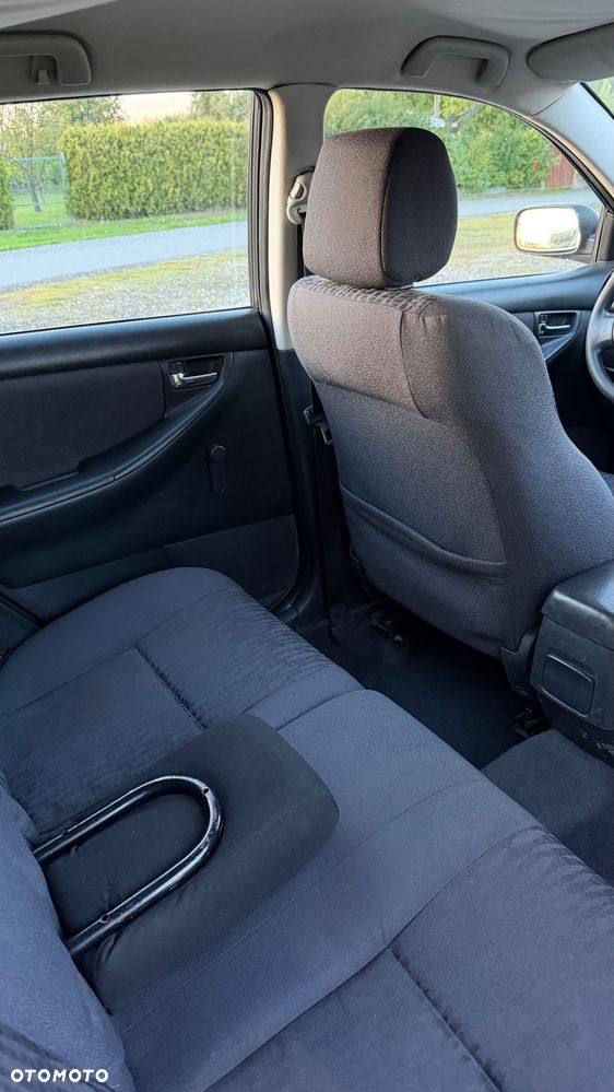 Toyota Corolla - 9