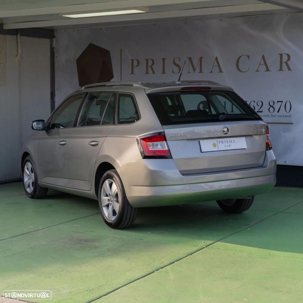 Skoda Fabia Break 1.0 Style - 2