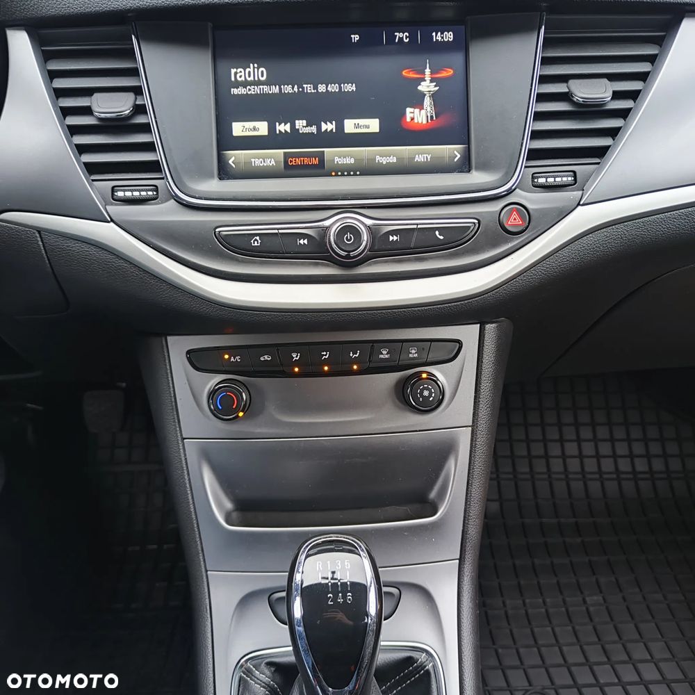 Opel Astra 1.4 Turbo Business - 10