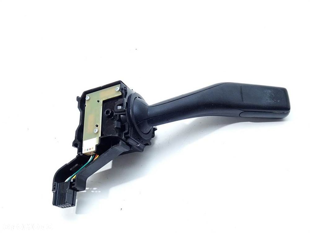 PRZEŁĄCZNIK KIERUNKOWSKAZÓW - 45.00 PLN - VW TIGUAN (5N_) 2007 - 2018 2.0 TDI 4motion 103 kW [140 - 2