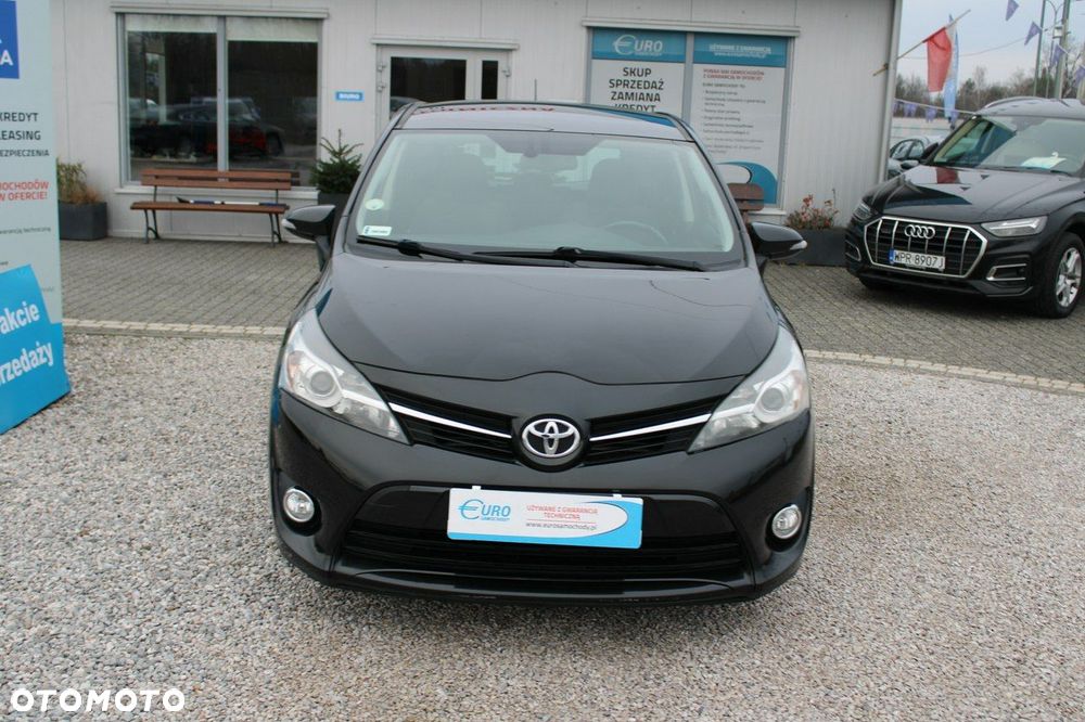 Toyota Verso - 4
