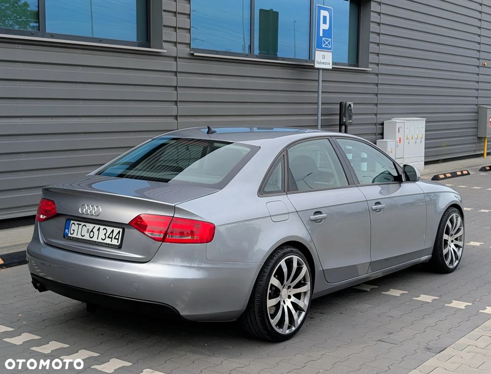 Audi A4 Limousine 2.0 TDI DPF Ambition - 4