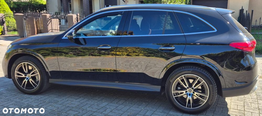 Mercedes-Benz GLC 220 d mHEV 4-Matic AMG Line - 4