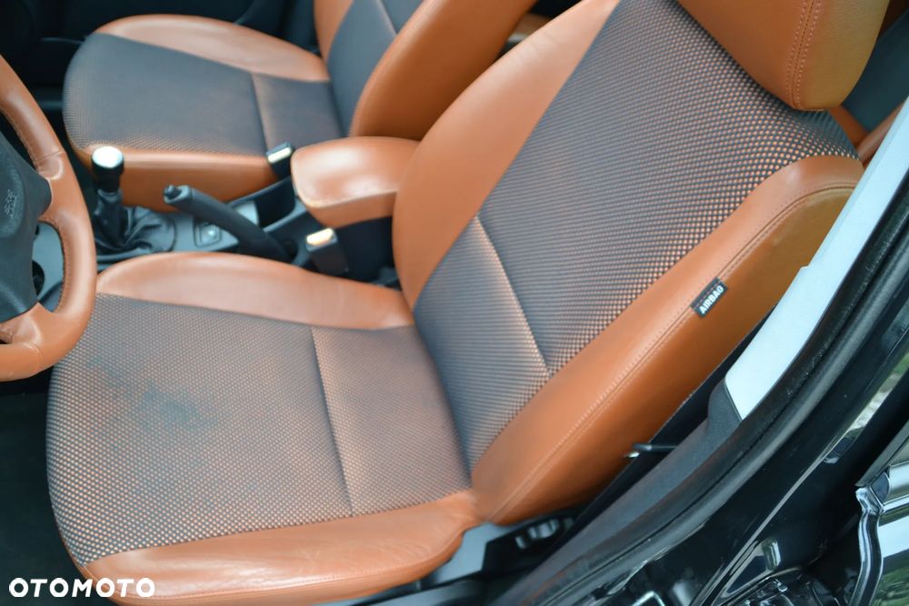 Kia Sportage 2.0 2WD Attract - 21