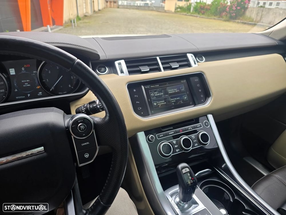 Land Rover Range Rover Sport TDV6 HSE - 10