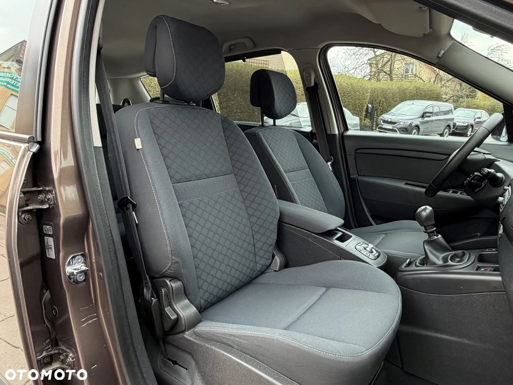 Renault Scenic 1.9 dCi Tech Run - 19