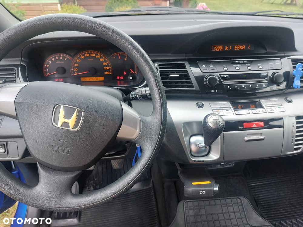 Honda FR-V 1.7 - 3