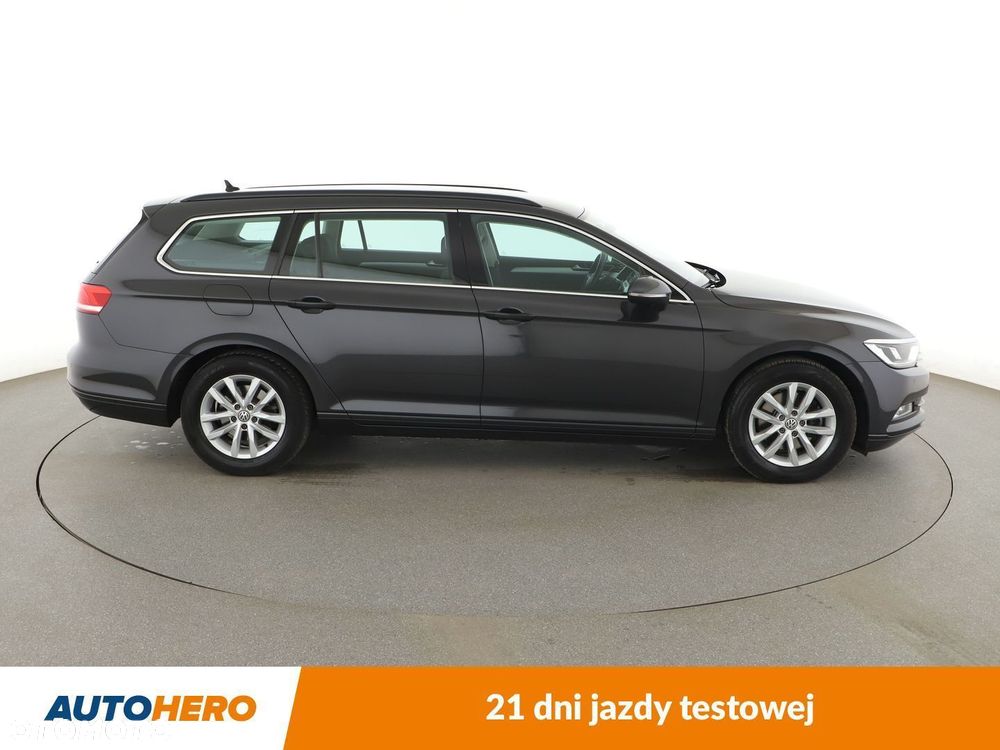 Volkswagen Passat - 7