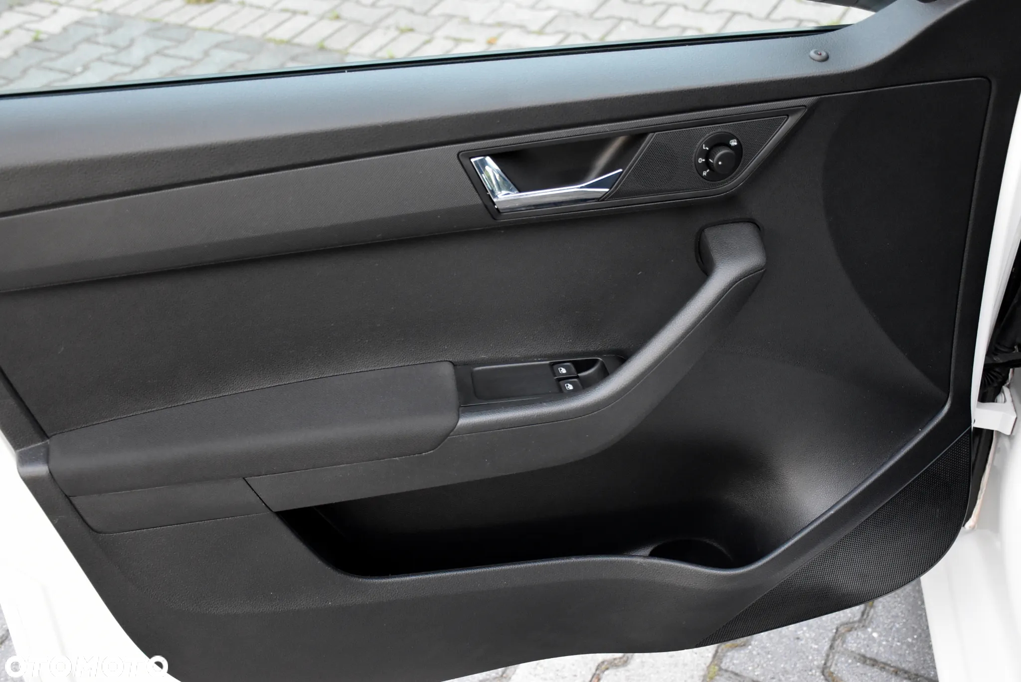 Skoda Fabia 1.0 MPI Edition - 24