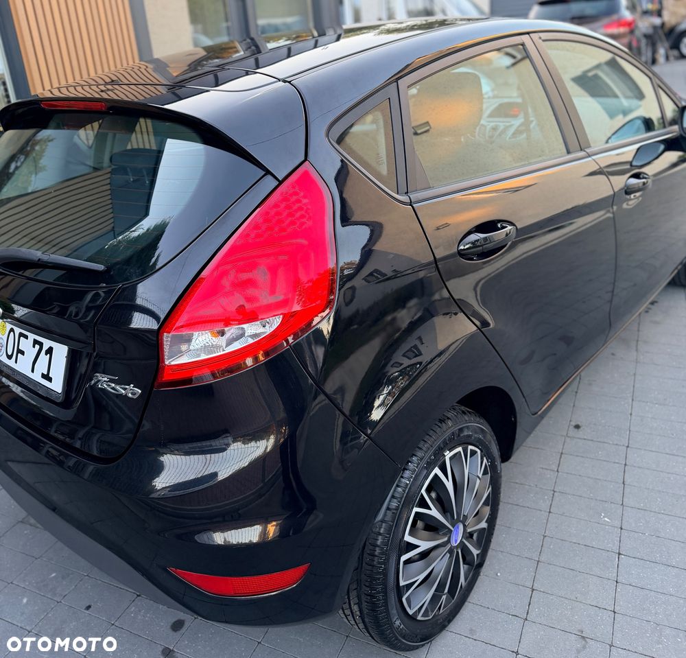 Ford Fiesta 1.25 Titanium EU5 - 12