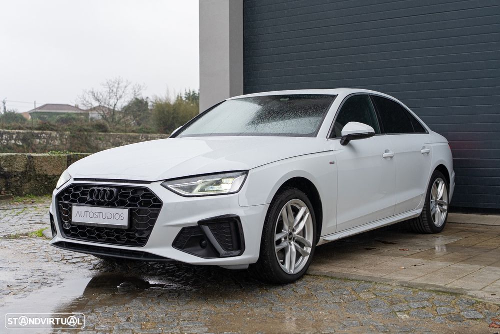 Audi A4 45 TFSI quattro S line S tronic - 1