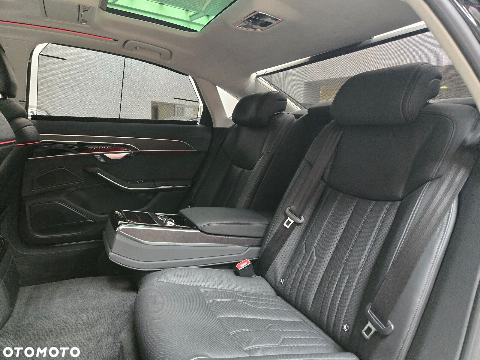 Audi A8 - 12