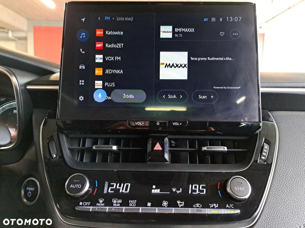 Toyota Corolla 1.8 Hybrid Comfort - 13