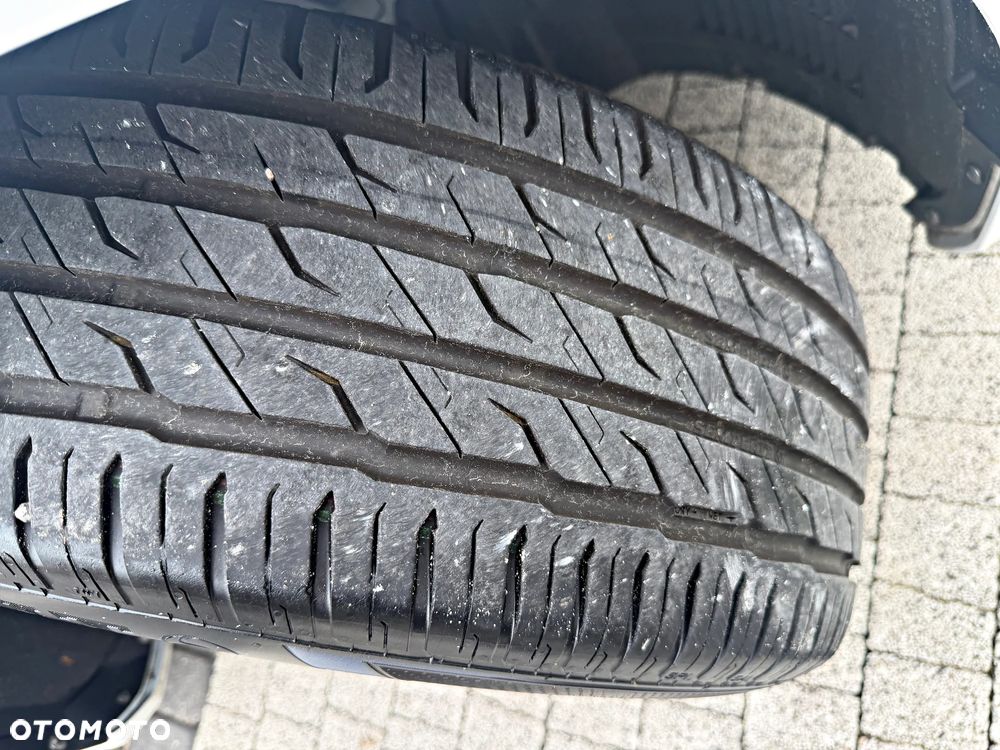 Volvo V90 D4 Geartronic Momentum - 20