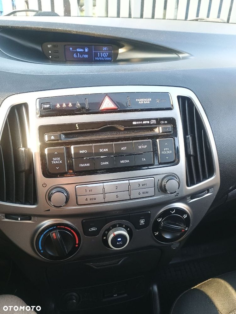 Hyundai i20 1.25 Classic + - 4
