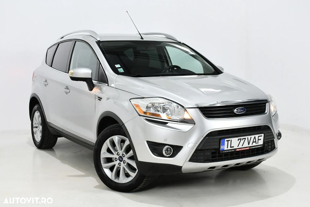 Ford Kuga - 2