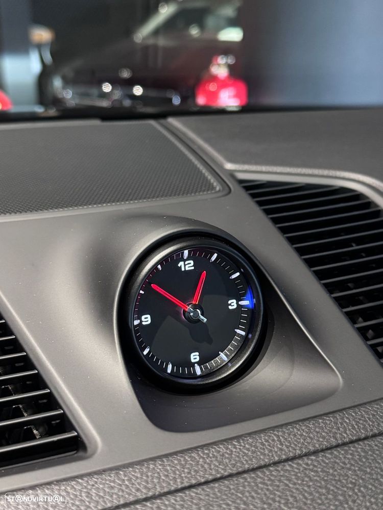 Porsche Cayenne E-Hybrid Platinum Edition - 35