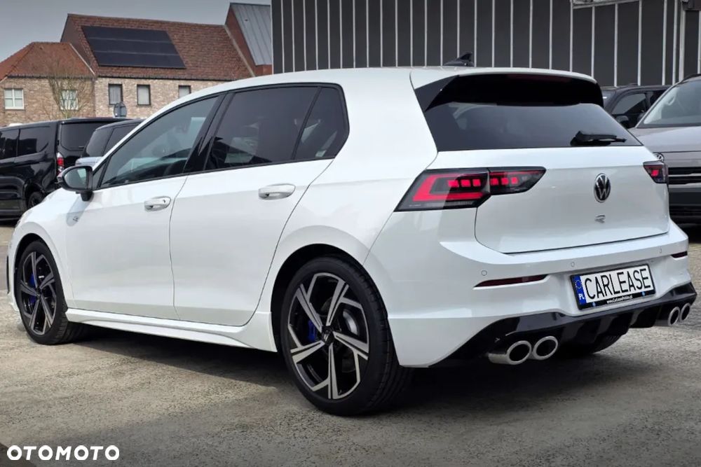 Volkswagen Golf 2.0 TSI 4Motion R DSG - 6