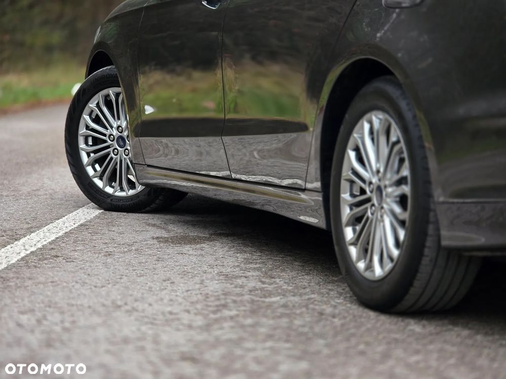 Ford Mondeo 2.0 EcoBlue Titanium - 35