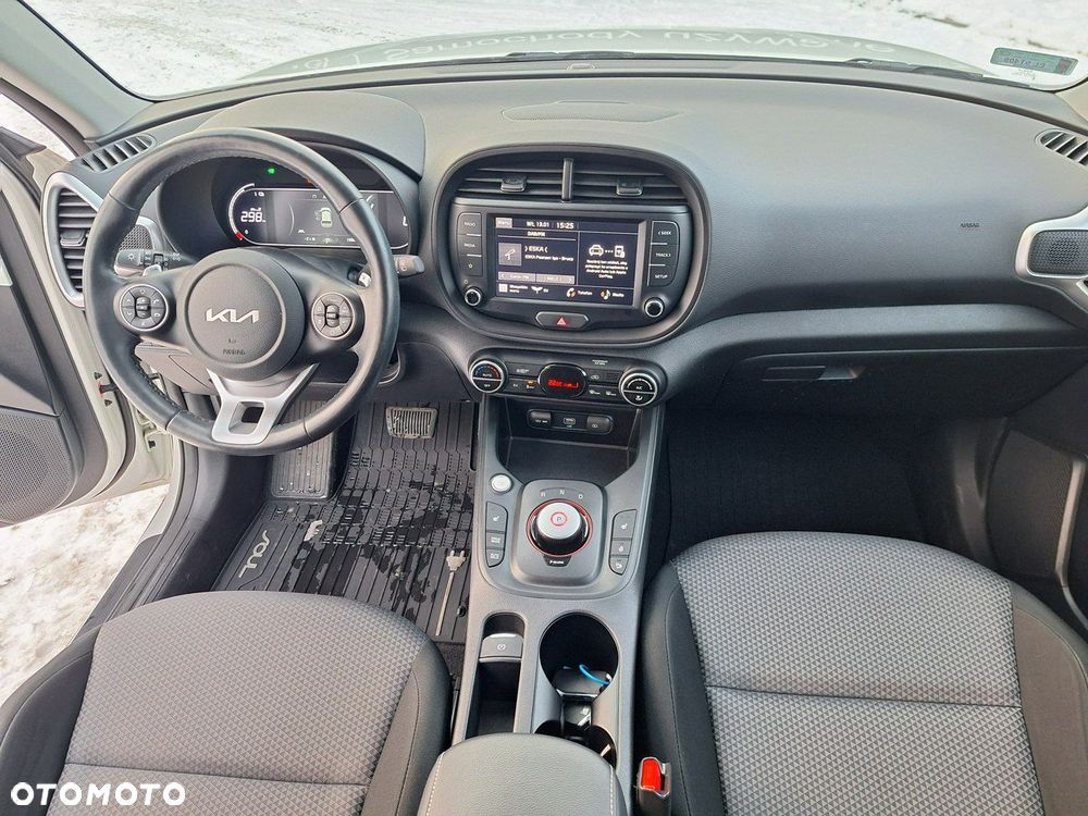 Kia Soul 64kWh M - 14