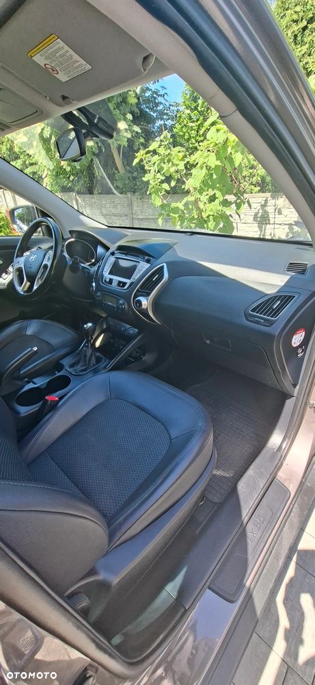 Hyundai ix35 2.0 CRDi 4WD 5 Star Edition - 16
