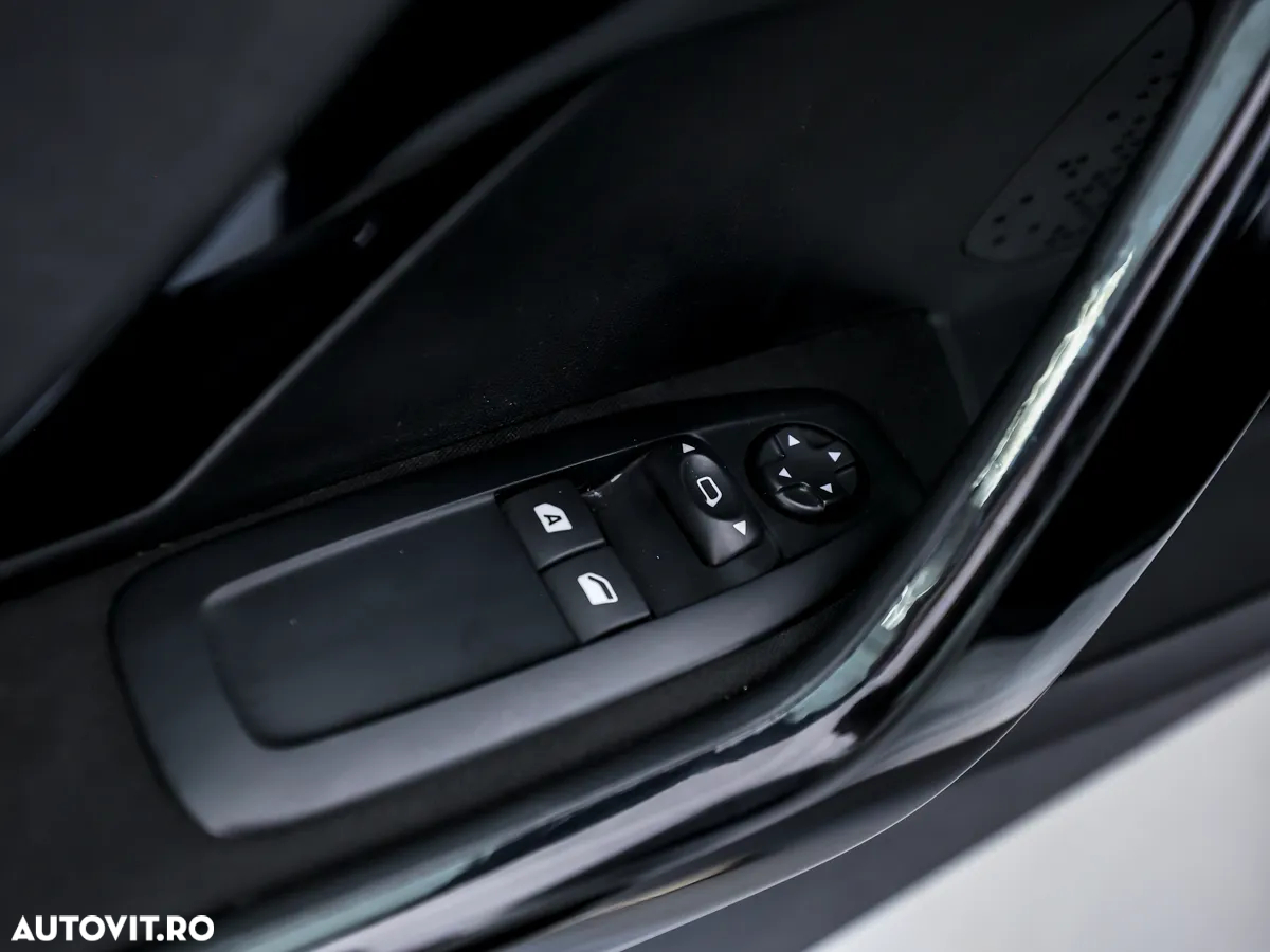 Peugeot 208 1.2 L PureTech Access - 18