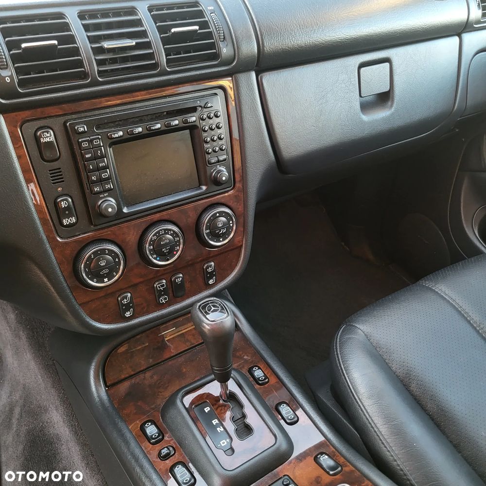 Mercedes-Benz ML 320 - 13