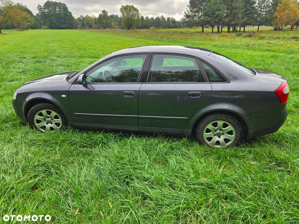 Audi A4 Limousine 2002 photo 3