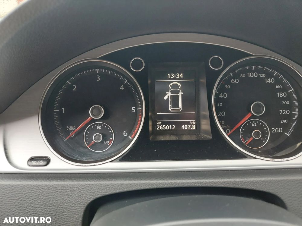 Volkswagen Passat 2.0 TDI 4Motion BlueMotion Technol. Business Edition - 13