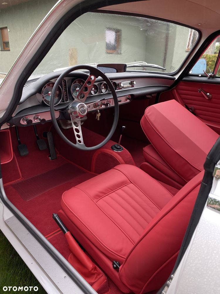 Volvo P1800 - 7