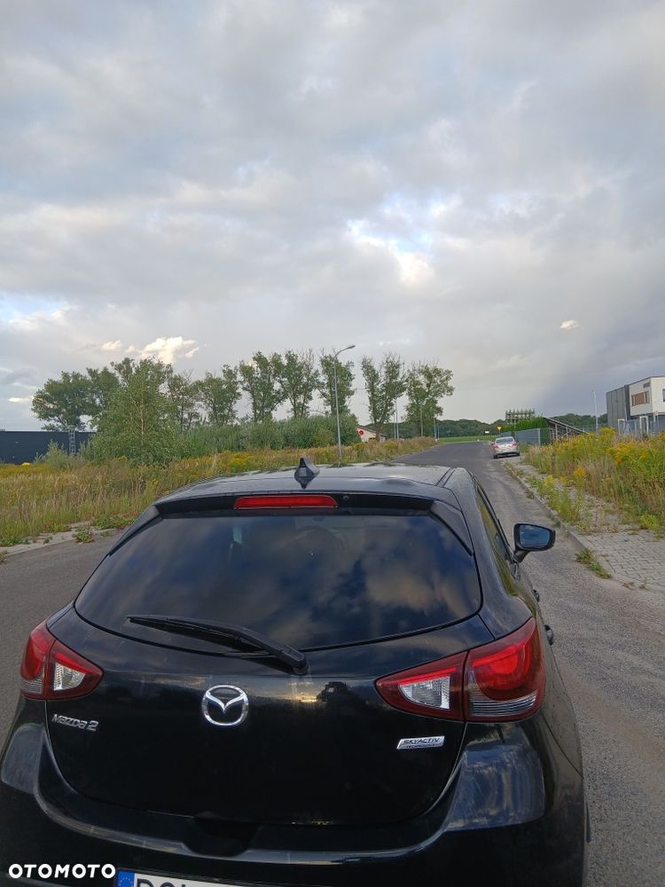 Mazda 2 - 5