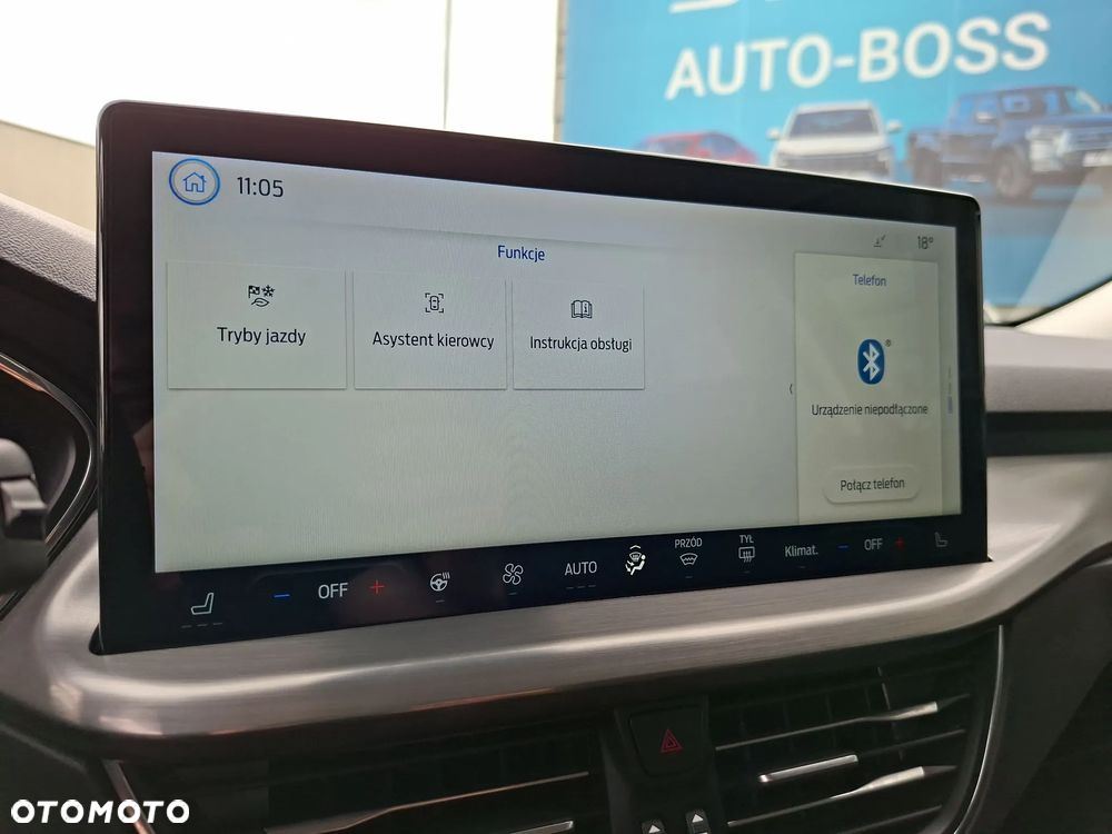Ford Focus 1.0 EcoBoost Titanium - 26