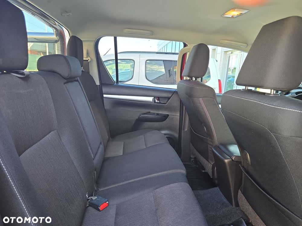 Toyota Hilux 2.4 D-4D Double Cab SR5 4x4 - 15