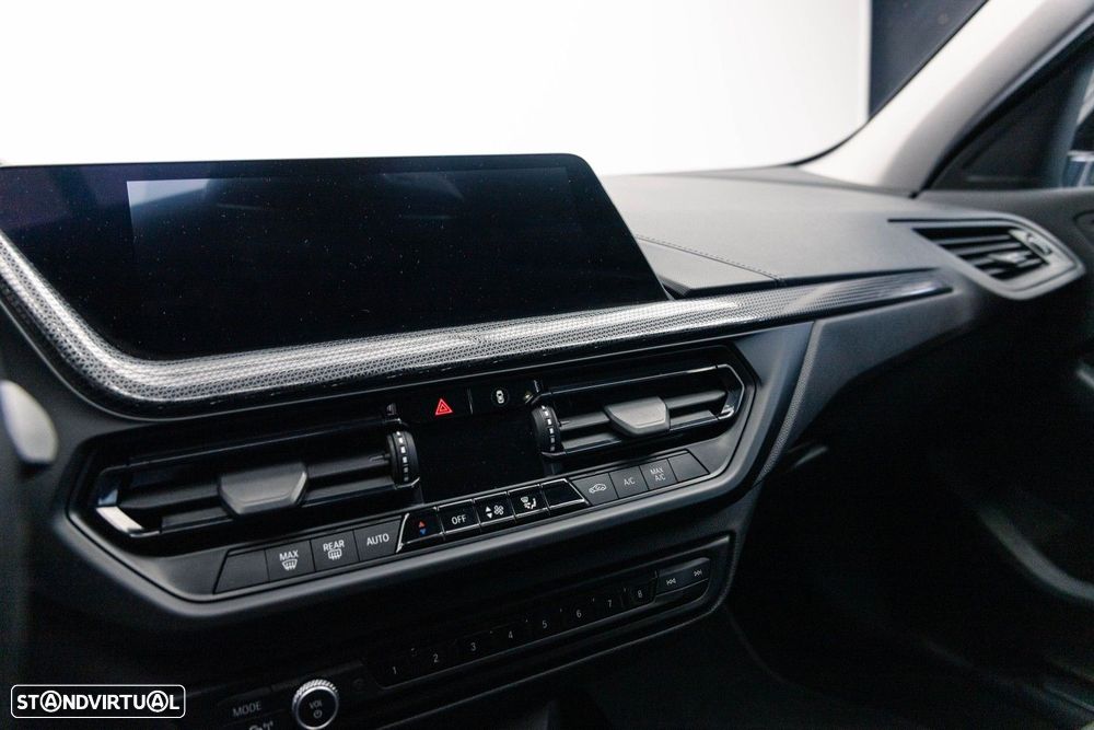 BMW 116 d Line Sport Auto - 31